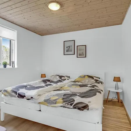 Holiday home Gorgeous In With Wifi *