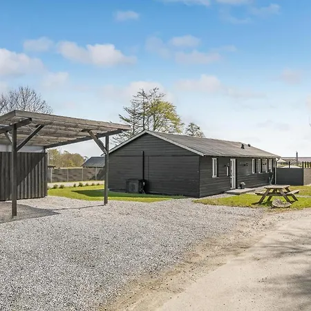 Awesome In With Wifi Nyaraló